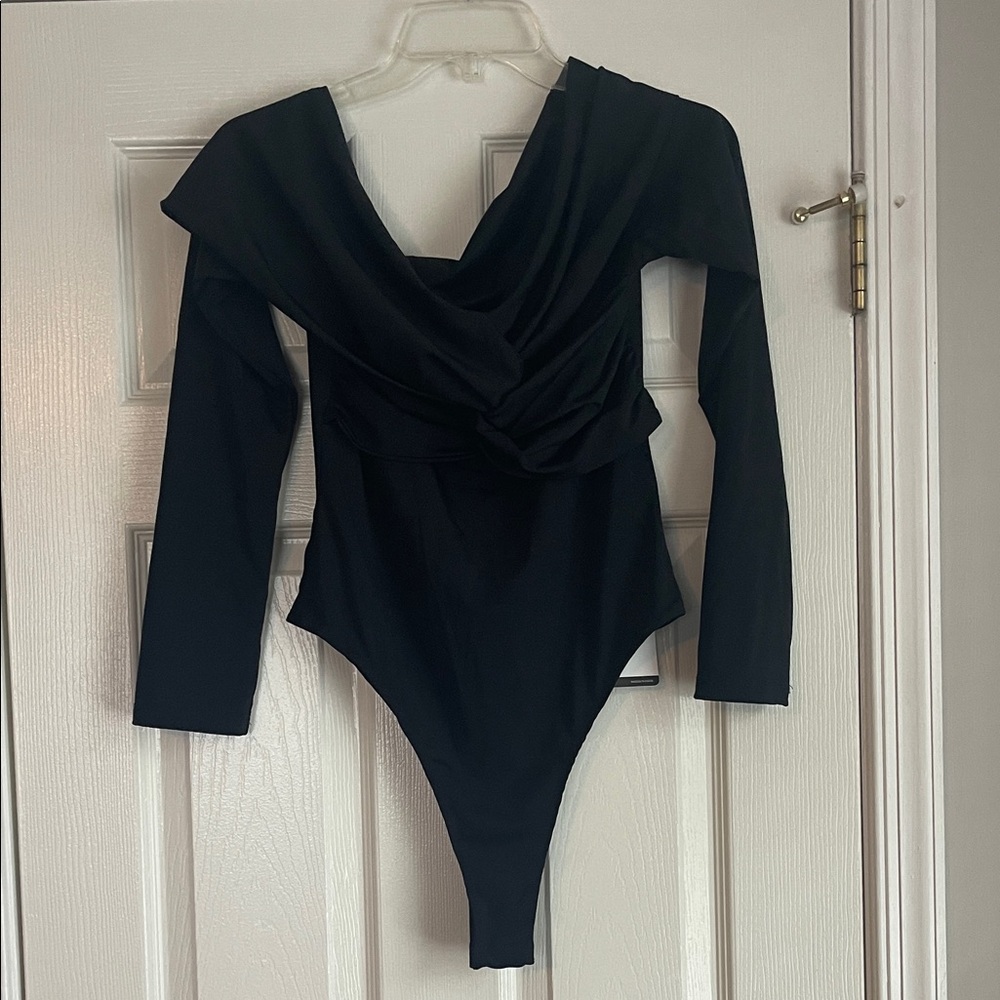 NWT Anewsta Elegant Black Longsleeve Bodysuit